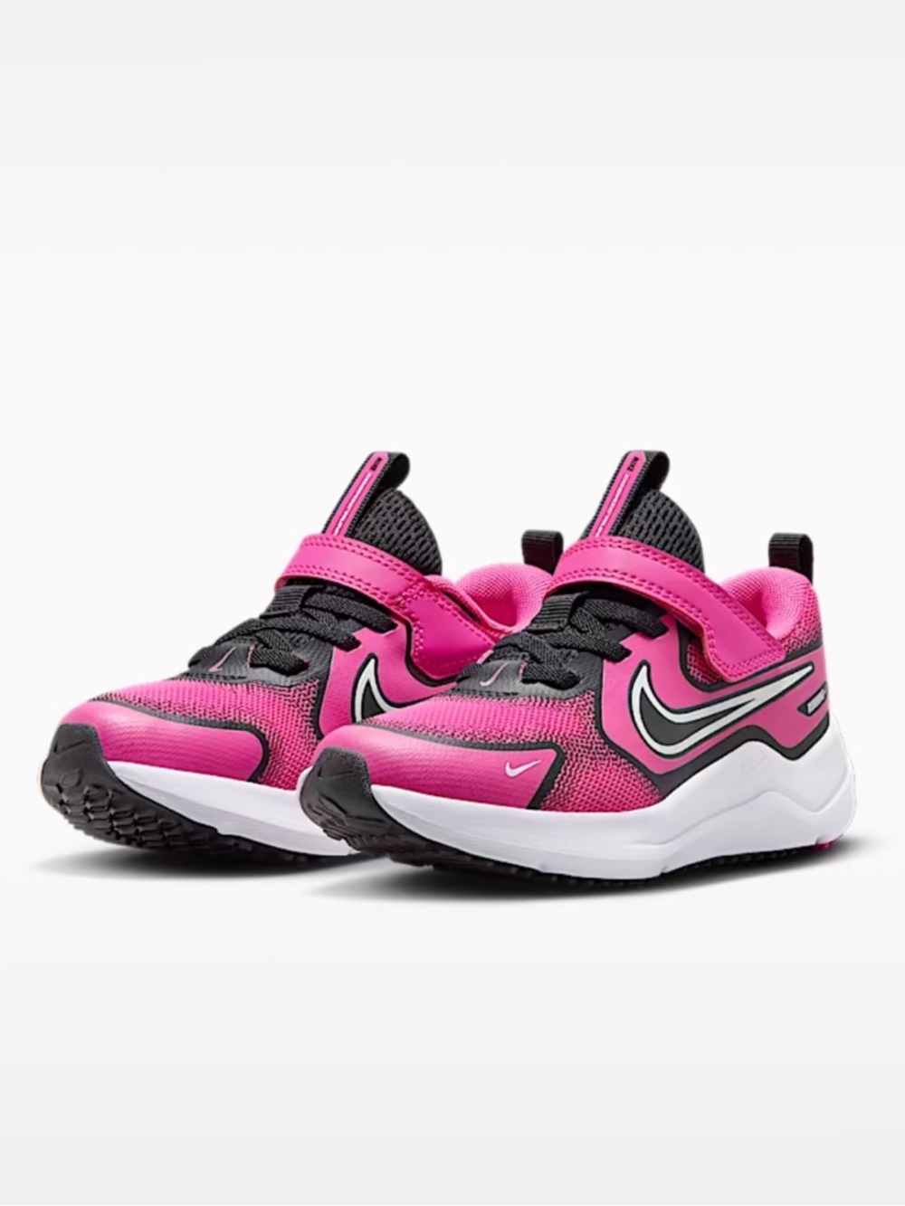Nike Cosmic Runner